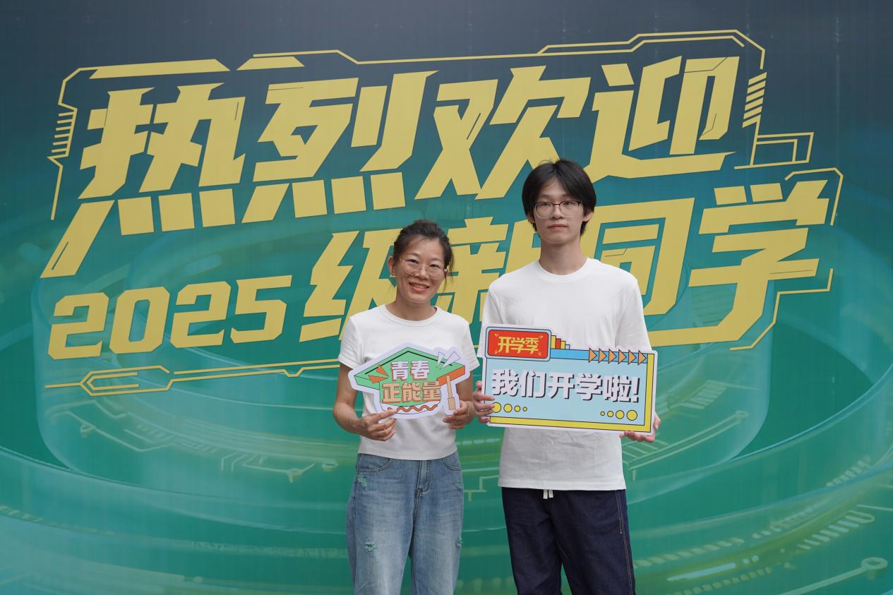 6d63965fed00ce85a209432b1a79cc62_副本