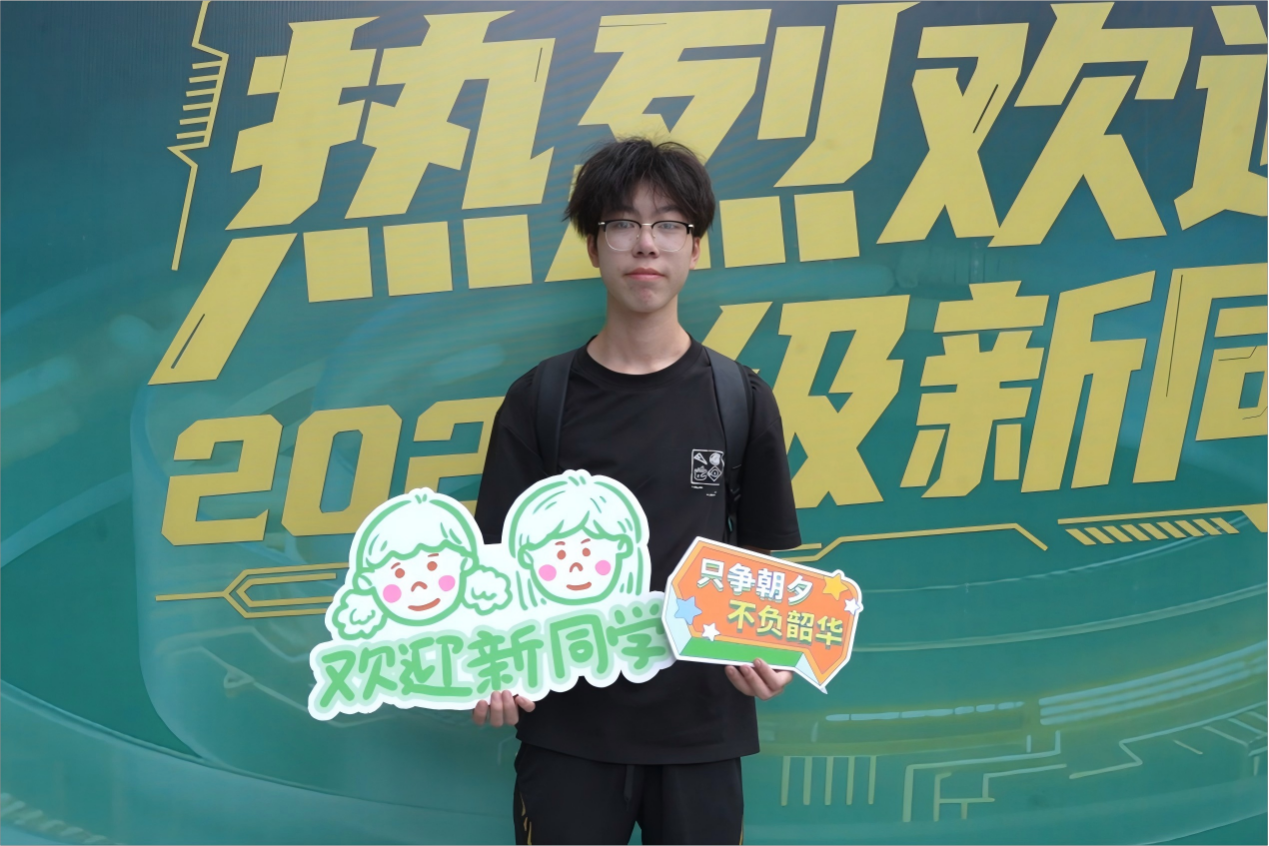 3b640d0e542bd43621459eab2deae944_32590(1)