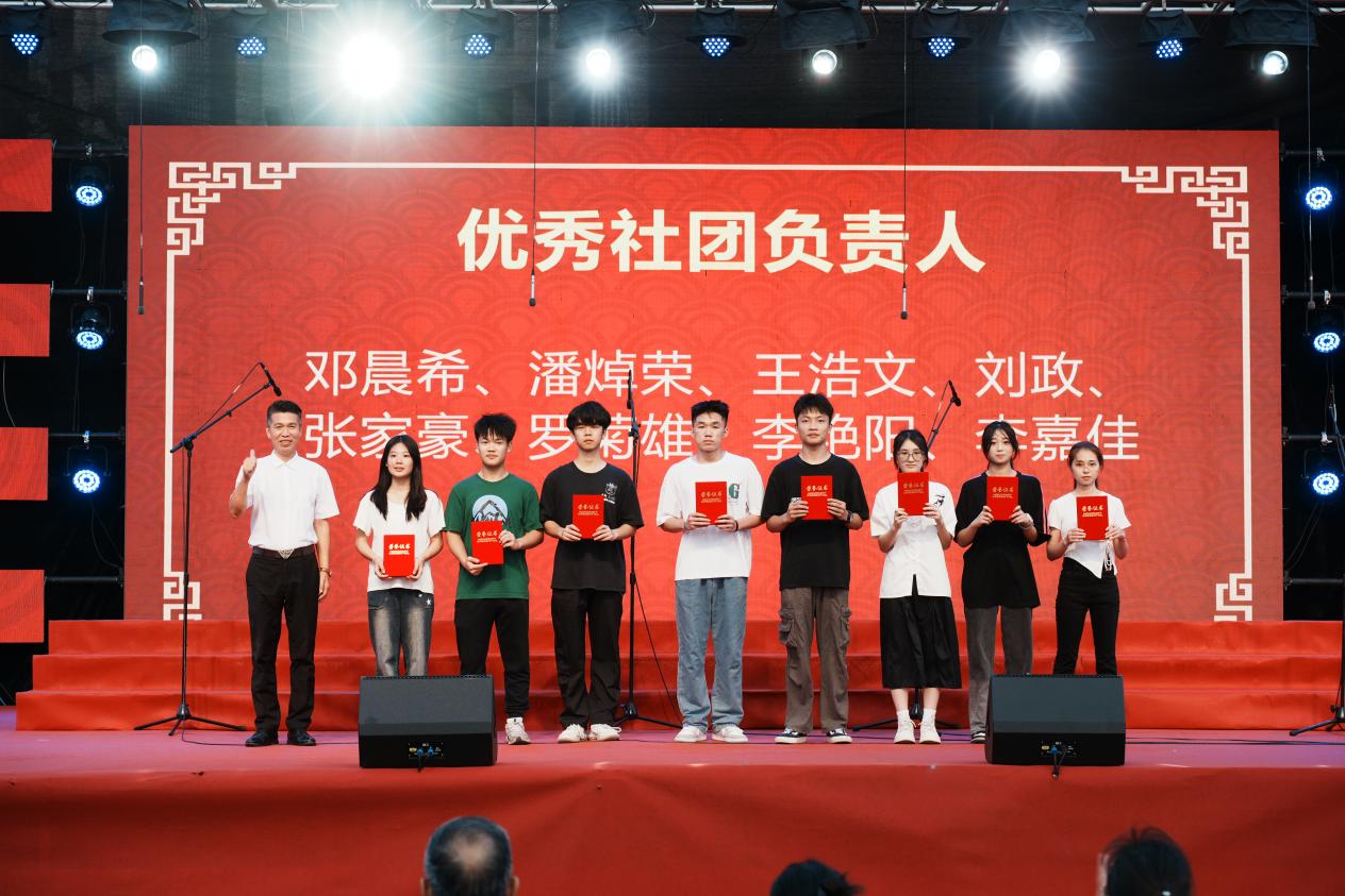 bed5ac74e8c484783230c9ff7c4d355