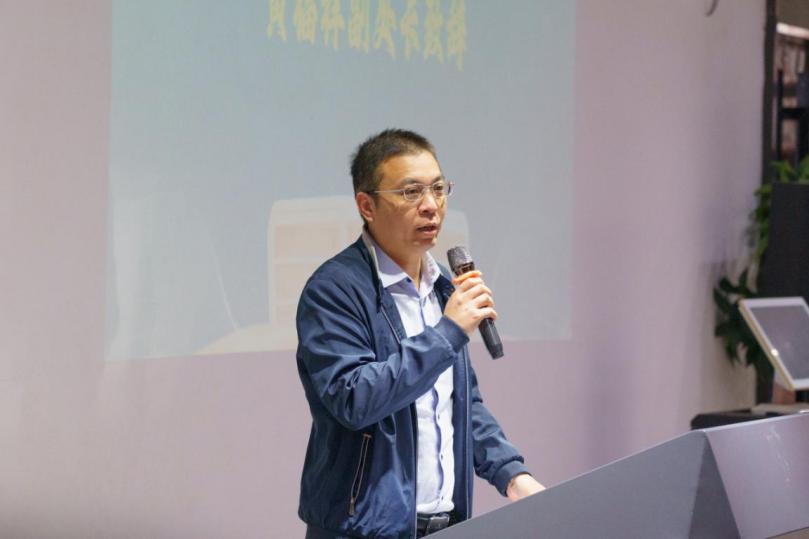 e1c6b5ac7e9d9ad8da1c22d1d8e3ac5