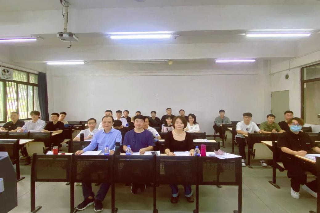 c40457355f0c8b456ab0967a3a90460