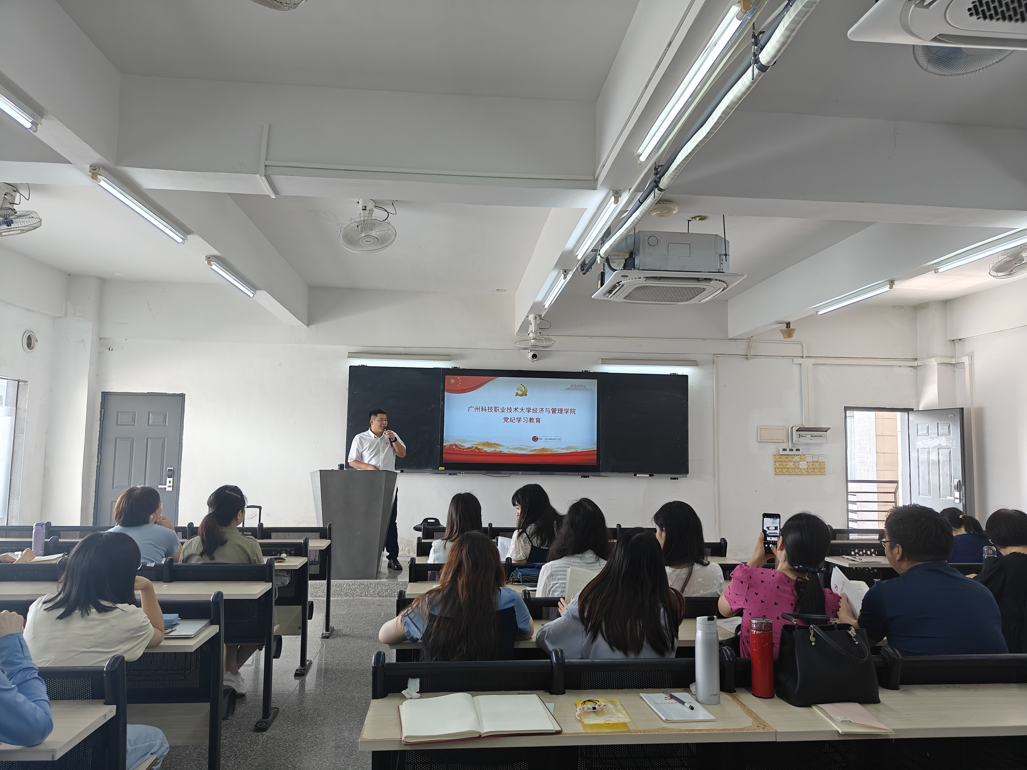 e439b68843c3dc067086c02a2d51233 e439b68843c3dc067086c02a2d51233