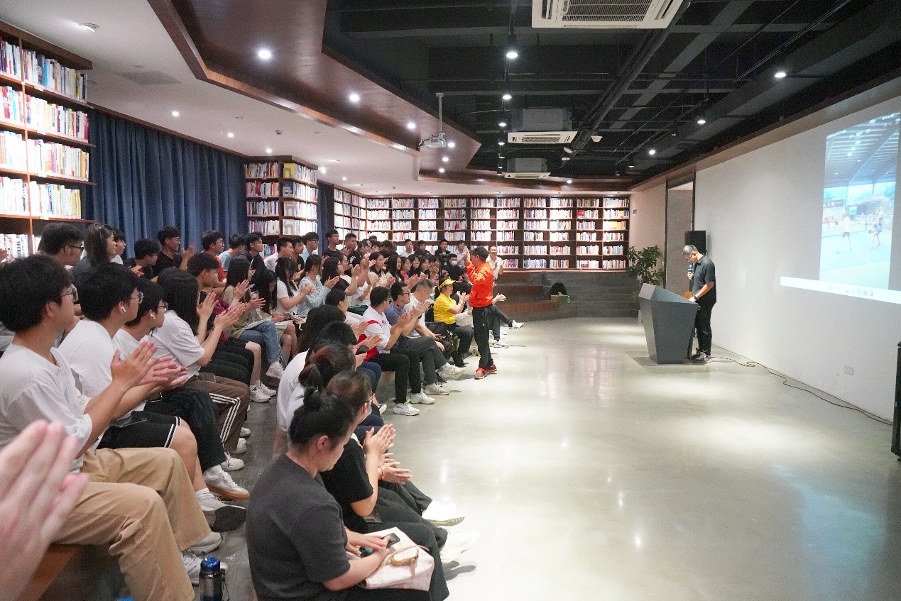 匹克球讲座照片3.jpg 匹克球讲座照片3.jpg