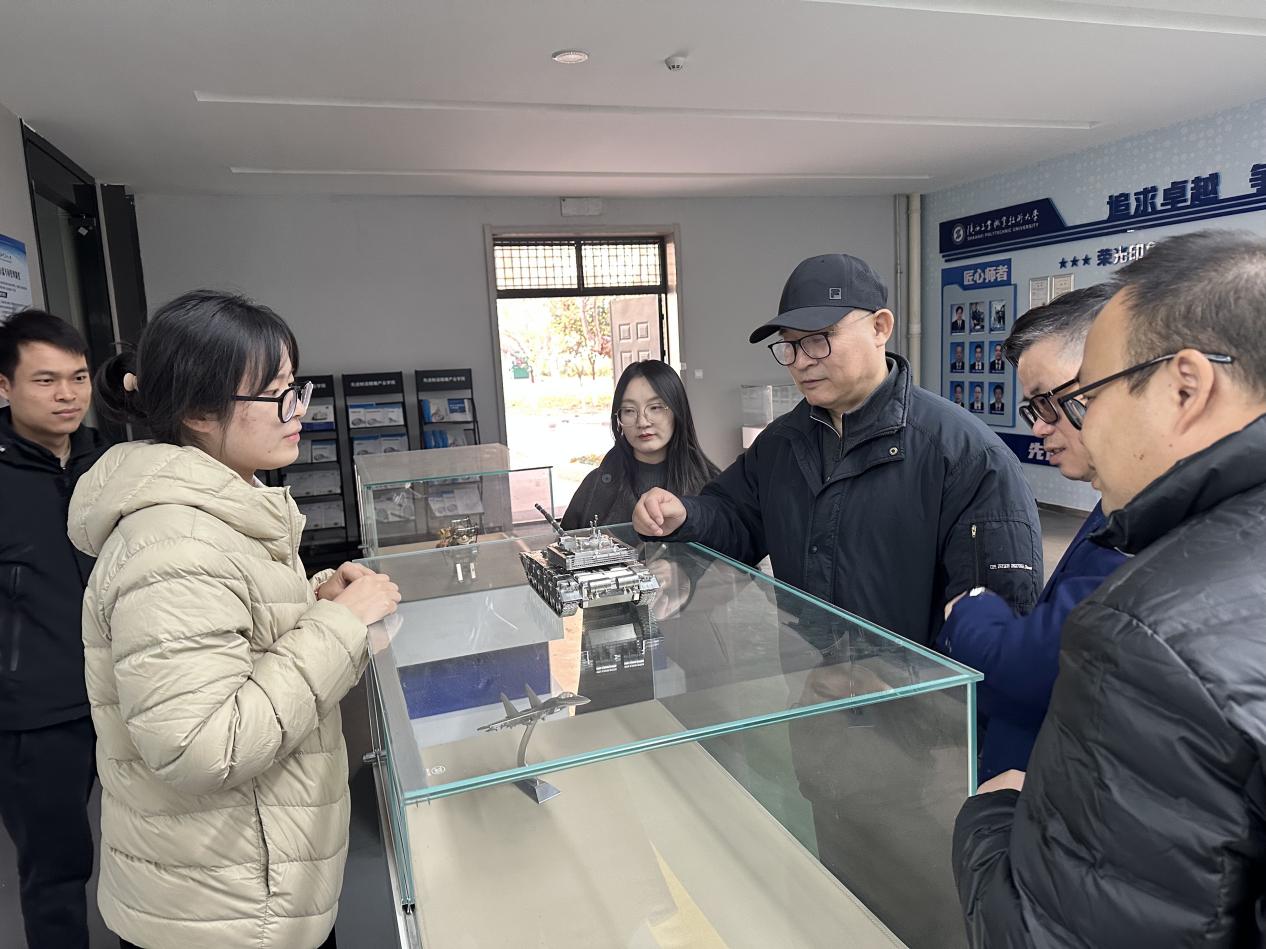 82c5ce3f7b9c04c1548f242b90c145db