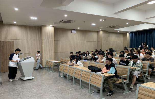 a8fca71edfc6c1f8be6107054004540