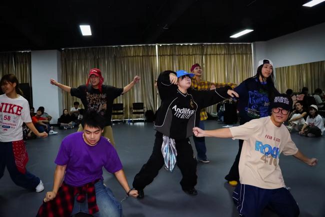 c6feba2bcebdb4280c9cf64754c43abb