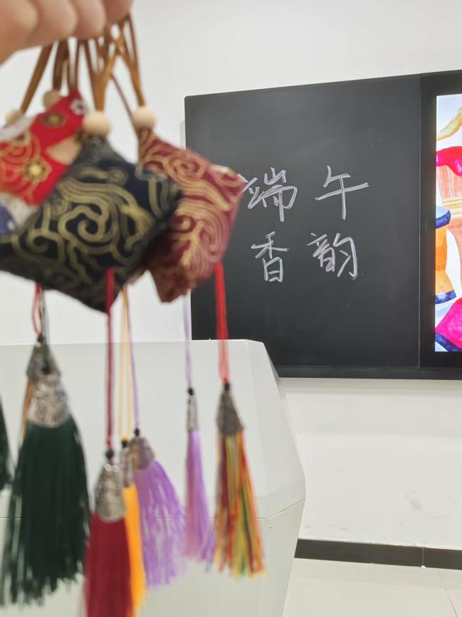 C:/Users/li'yu'mei/OneDrive/桌面/3.jpg3 C:/Users/li'yu'mei/OneDrive/桌面/3.jpg3