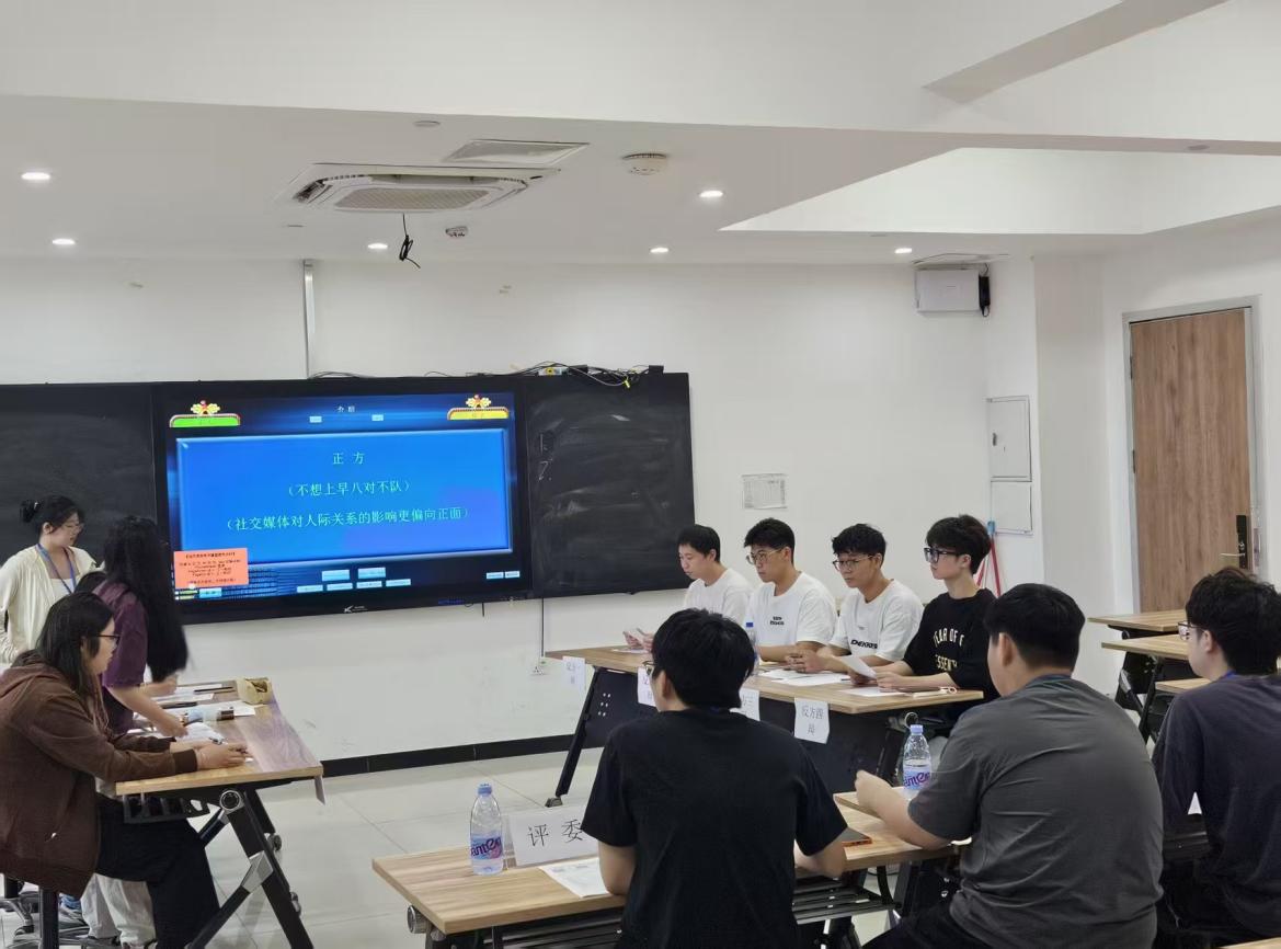 2c87bb666fed3450af6246660a1a555