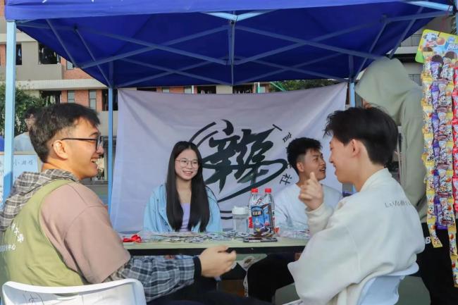 8d797bb20d1b86b52398964bf17d977