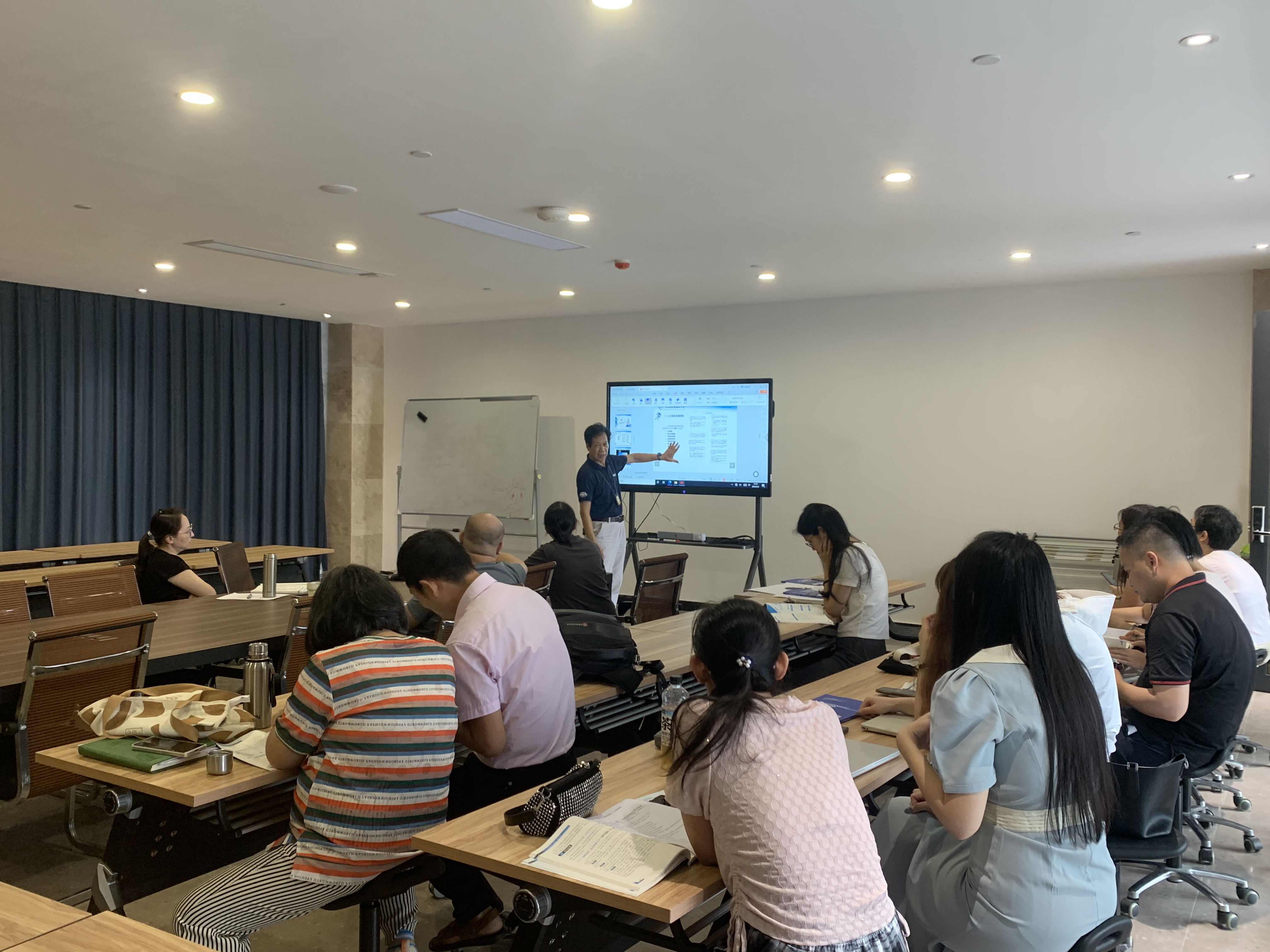 70b77533da7fd63257aaf23f3093a8a.jpg 70b77533da7fd63257aaf23f3093a8a.jpg