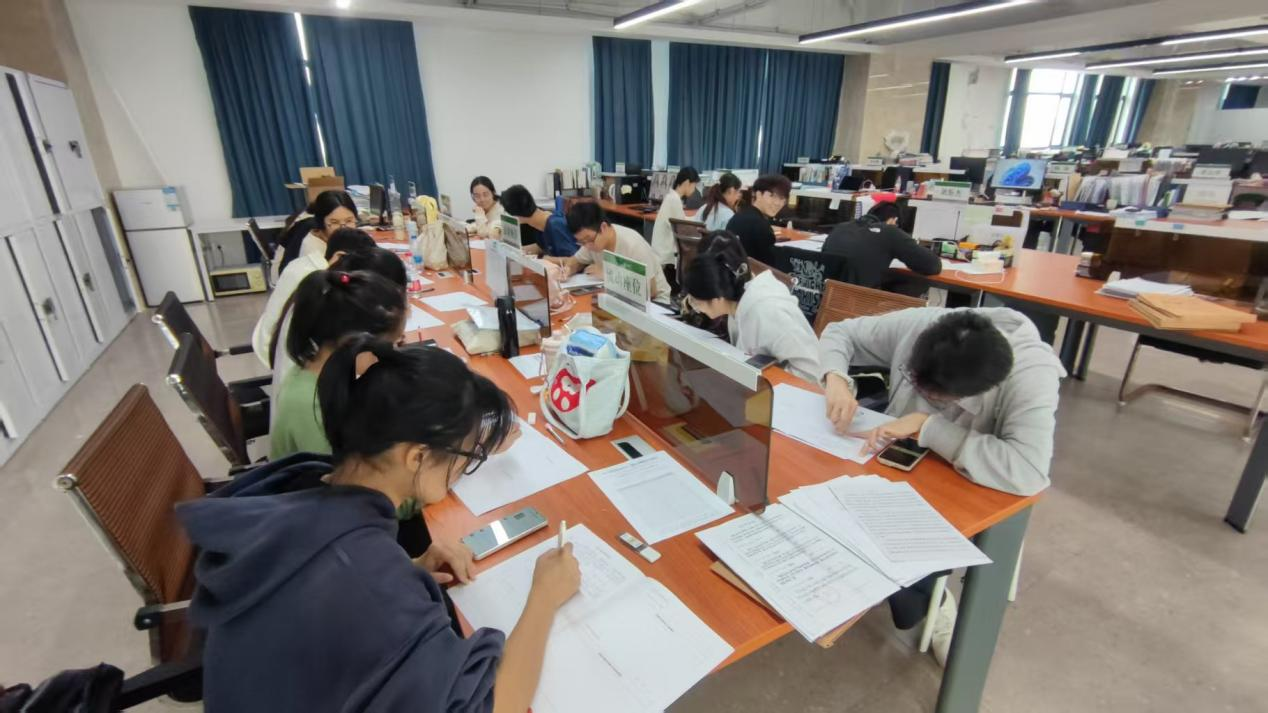 图片4.png 图片4.png