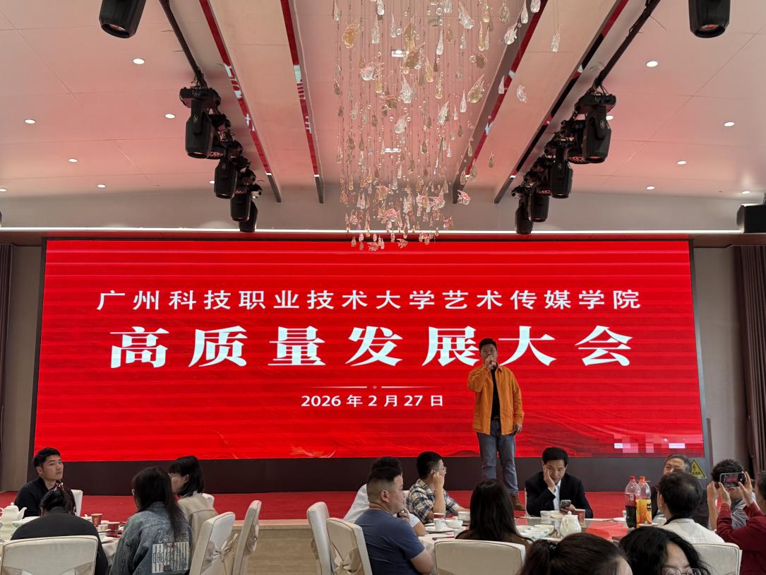 98225e6e3c36dd26027bb62735a8c105