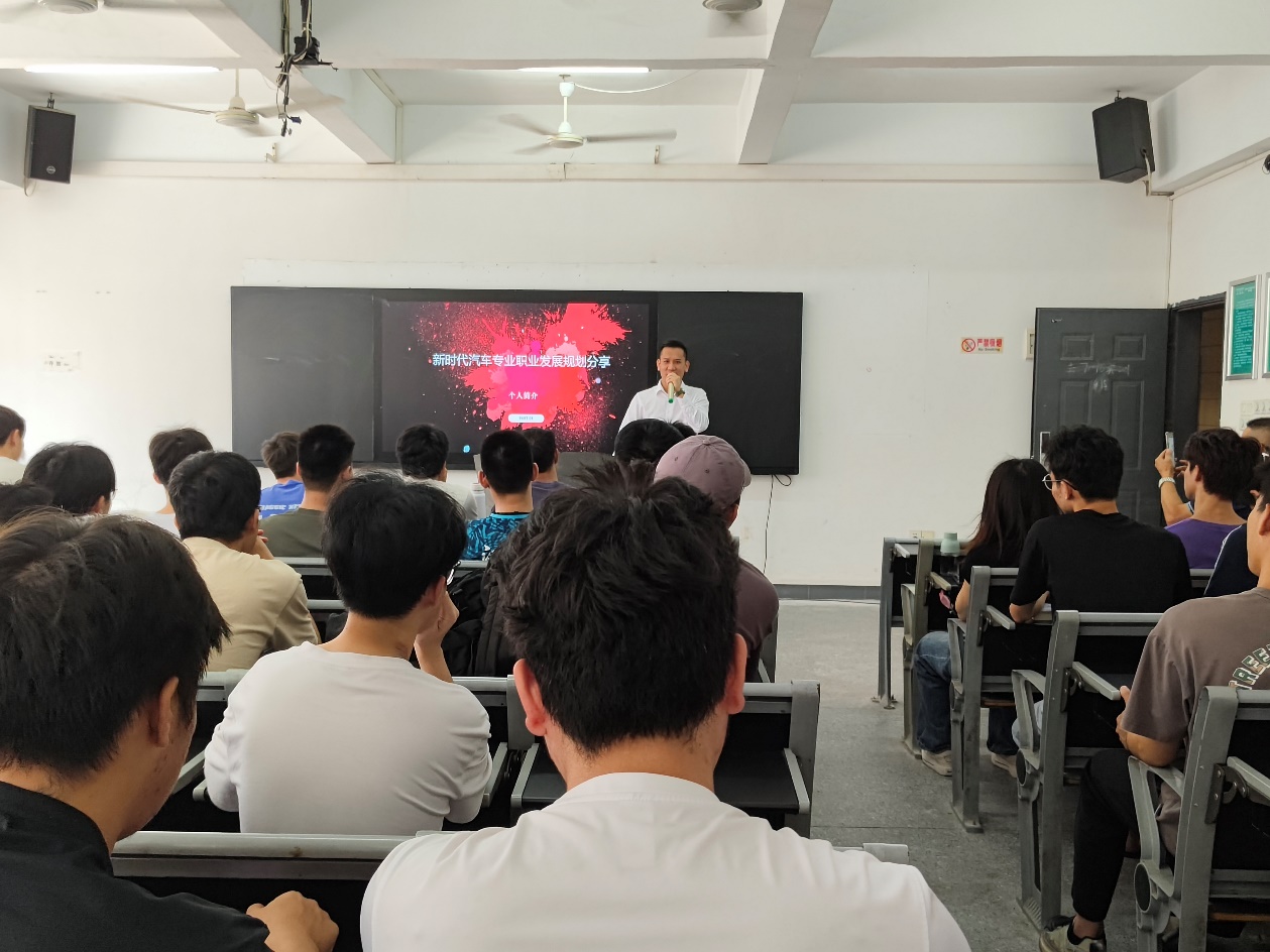 mmexport1716974492584 mmexport1716974492584