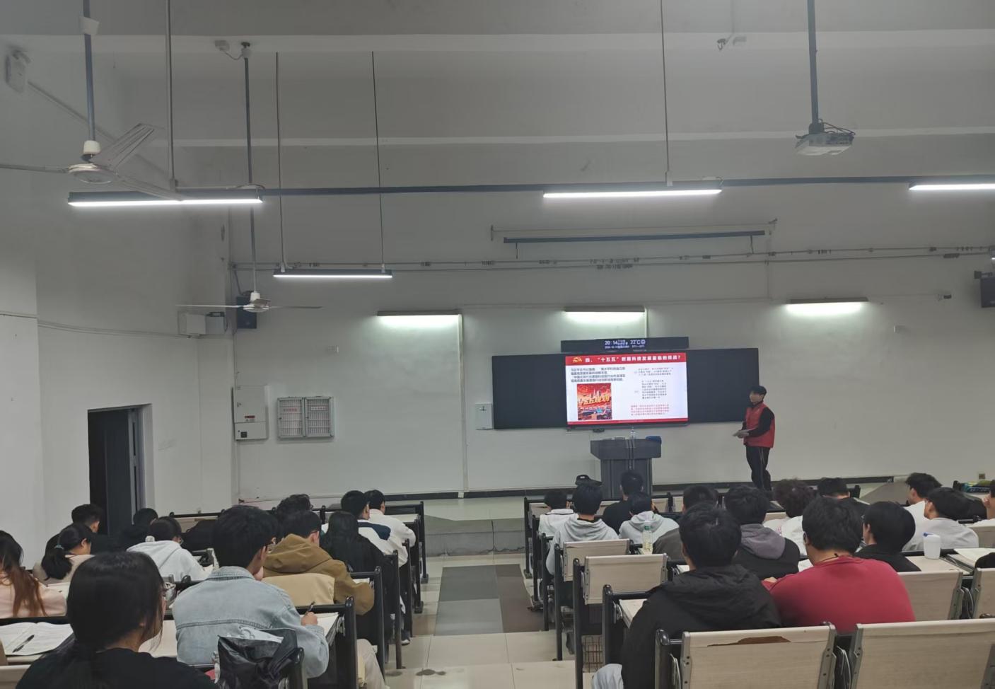 C:/Users/86178/Desktop/14.jpg14