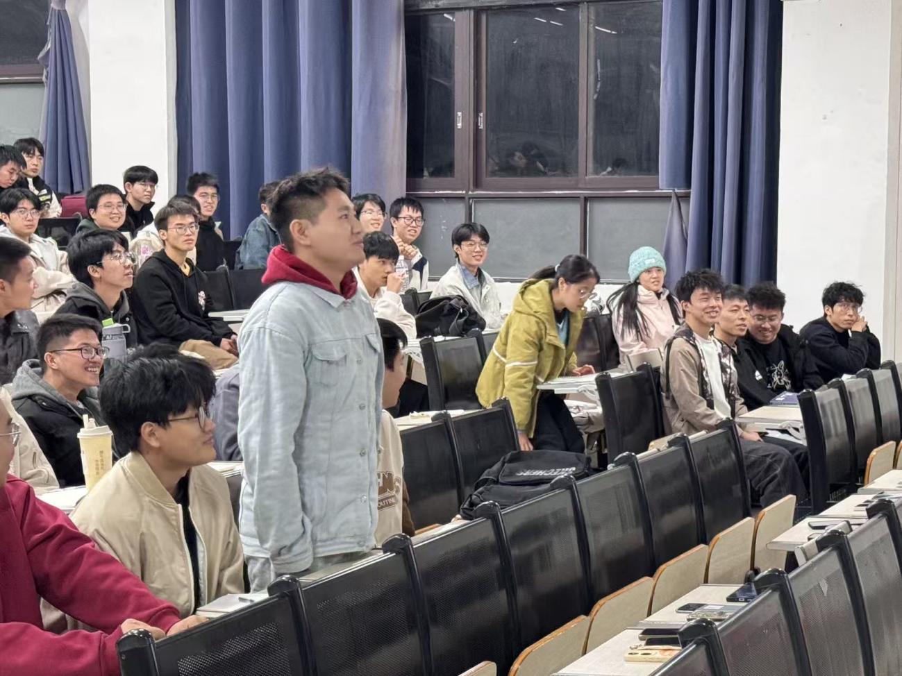 6220a206c665d4a4af3a37bcdfb86780