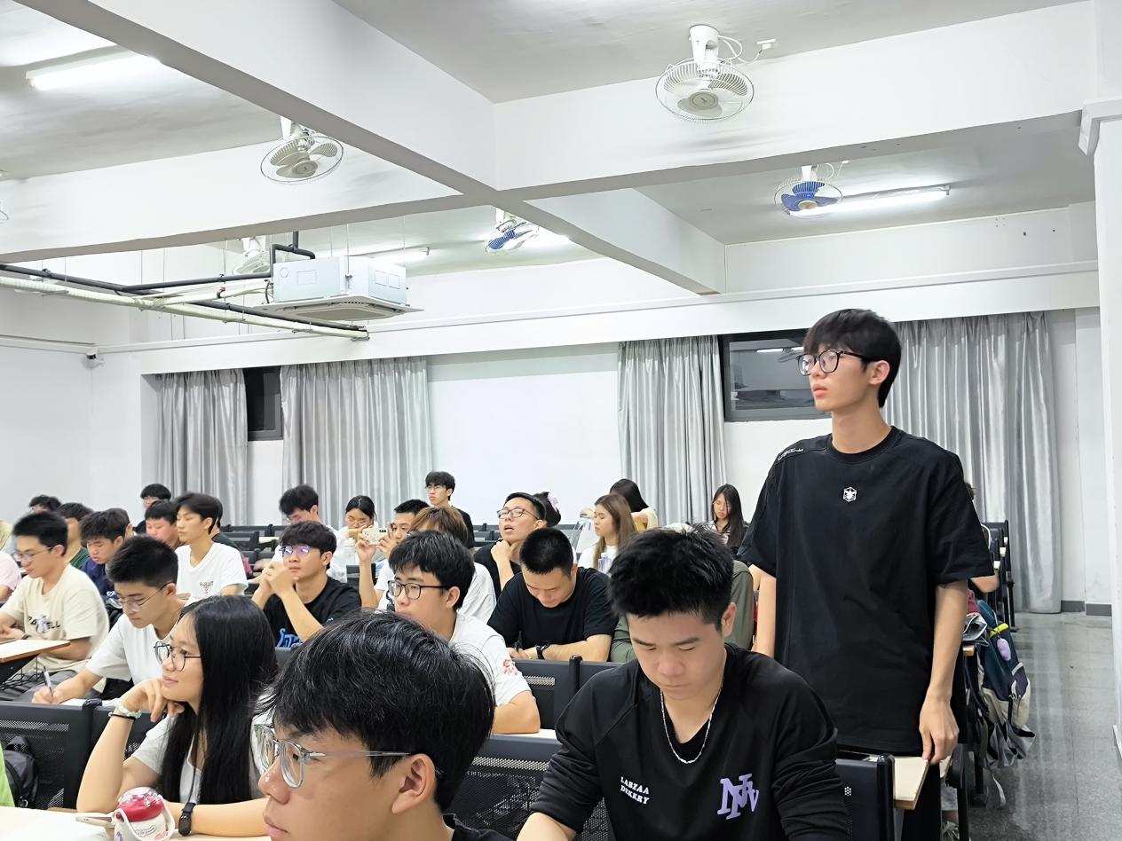 IMG_20250427_213945 IMG_20250427_213945