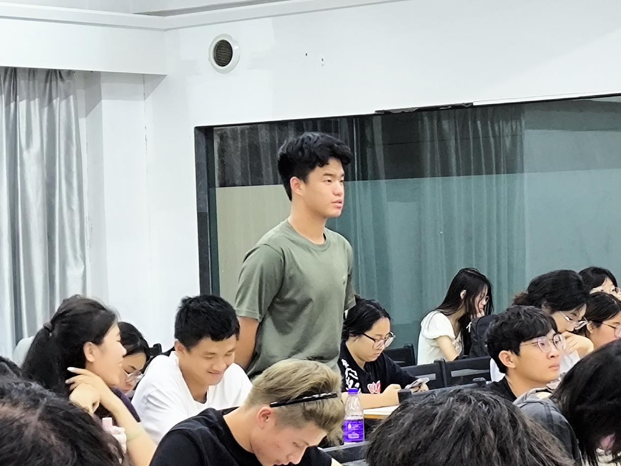 IMG_20250604_213929 IMG_20250604_213929