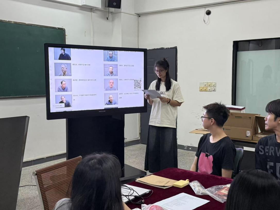 8d05d6d74672eb99ef61e72fdd01a84 8d05d6d74672eb99ef61e72fdd01a84