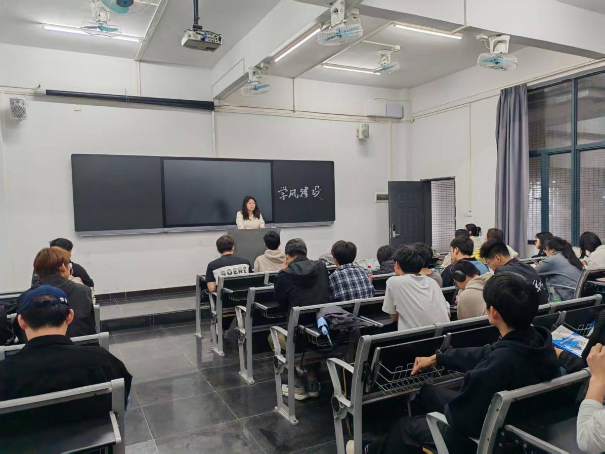 康安琦.pic 康安琦.pic