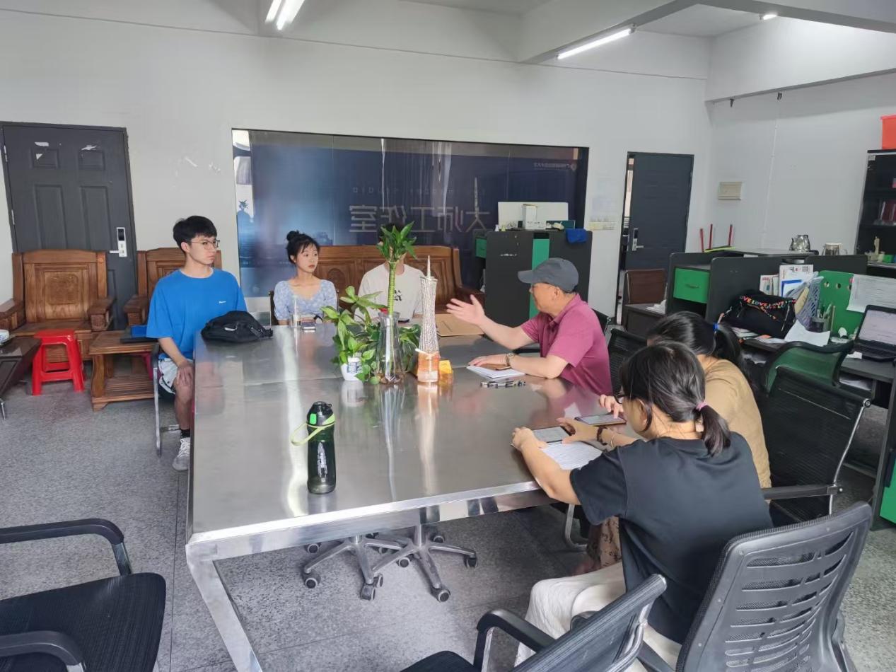 4977590b637e08aebc1d0ba2dc5f2fa5