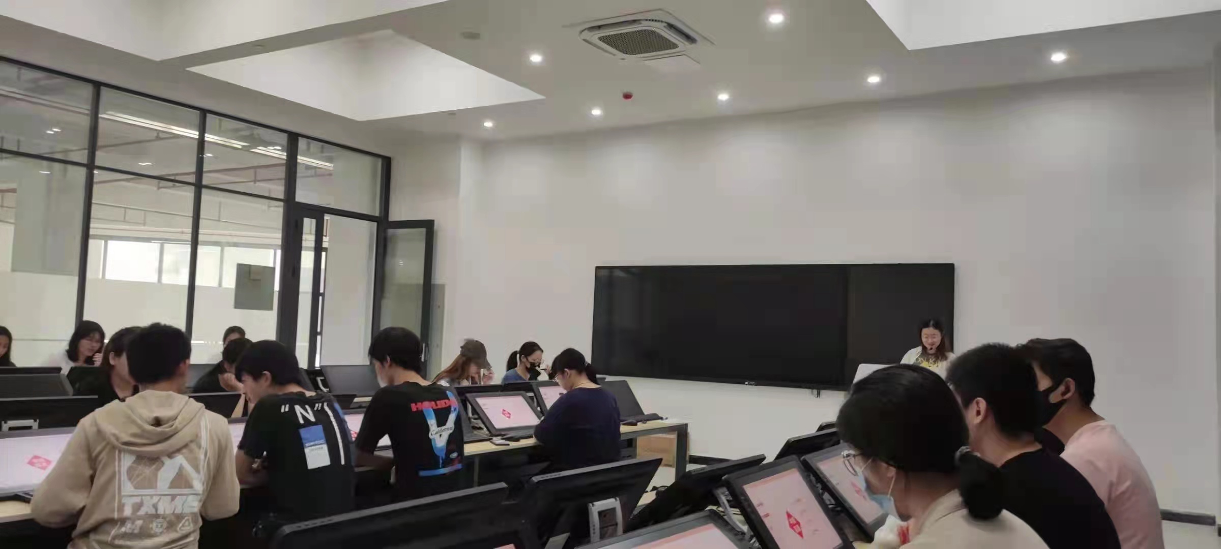 3a2211d97b2b446409badb7e25afc1a